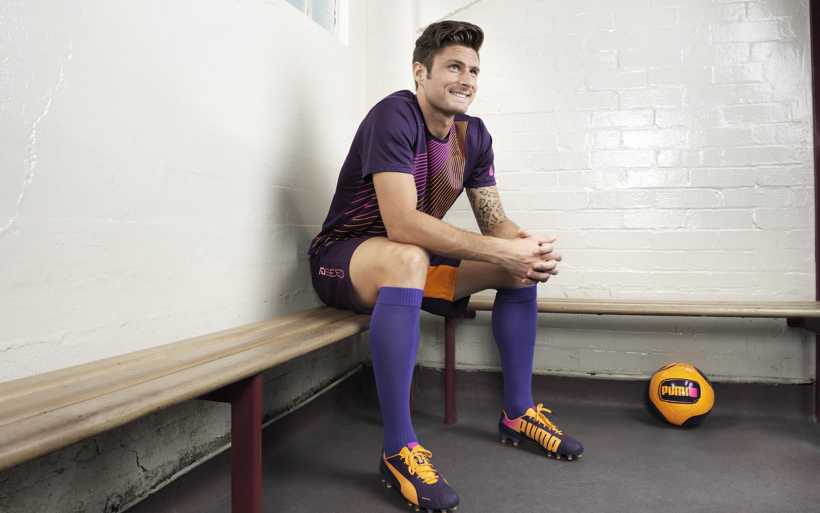 国际足球发展基金会促进地区青训项目，国际队足球训练基地